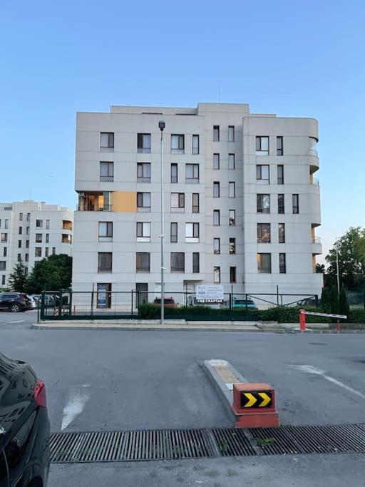 Варна Сити Парк С Паркомясто מראה חיצוני תמונה